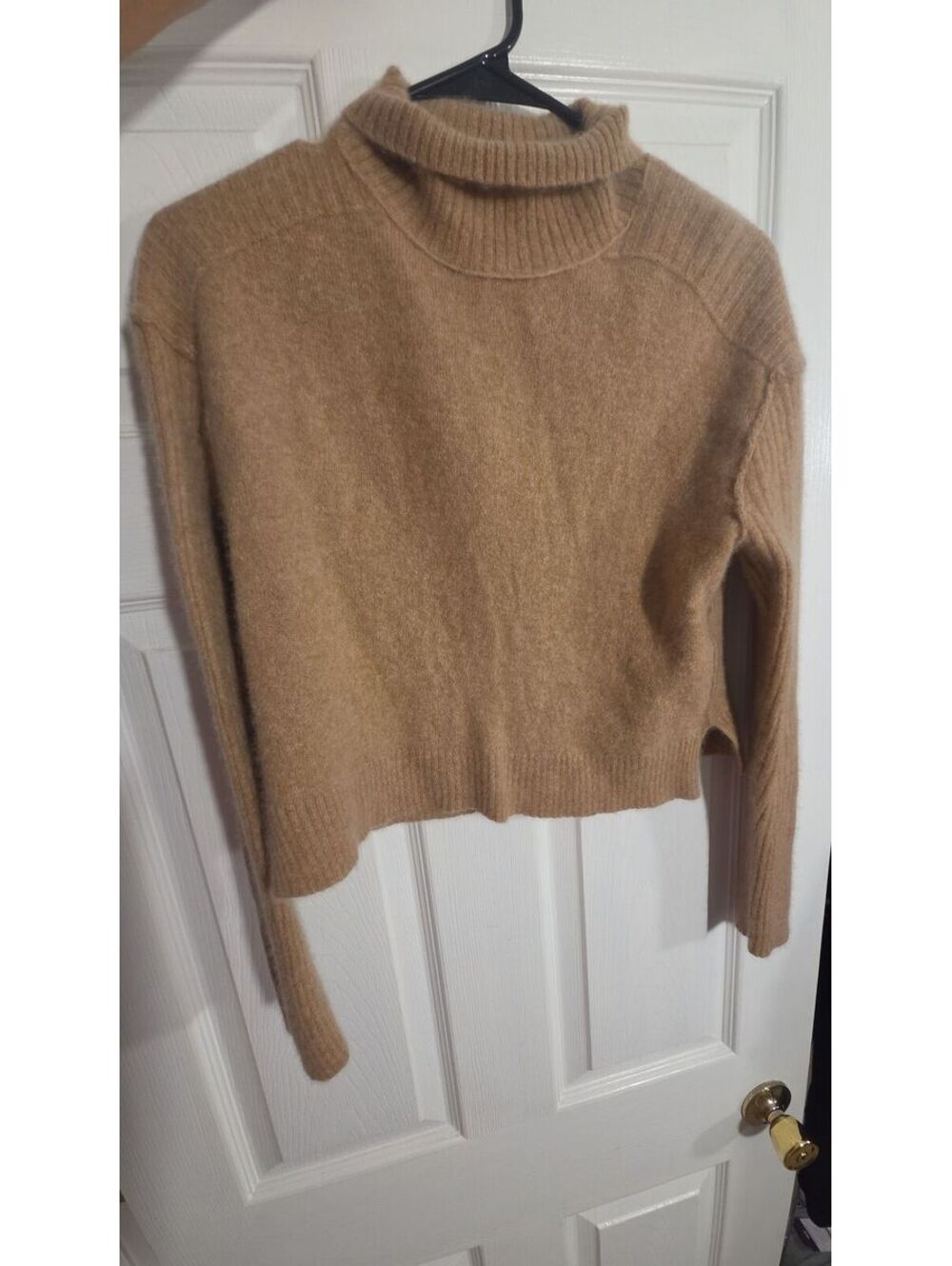 Free people %100 Cashmere Tan Sweater